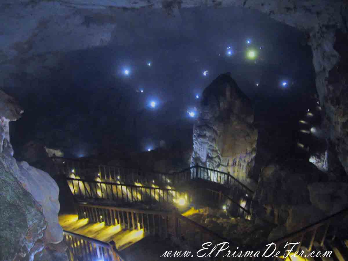 Cavidad central que vemos al entrar a Paradise Cave