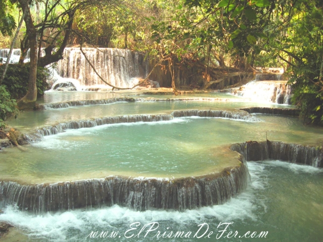 Cascada Tat Sae - Laos