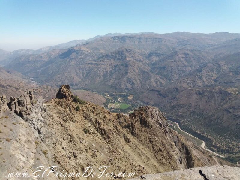 Vistas desde el Mirador de Cóndores en el Cajón del Maipo