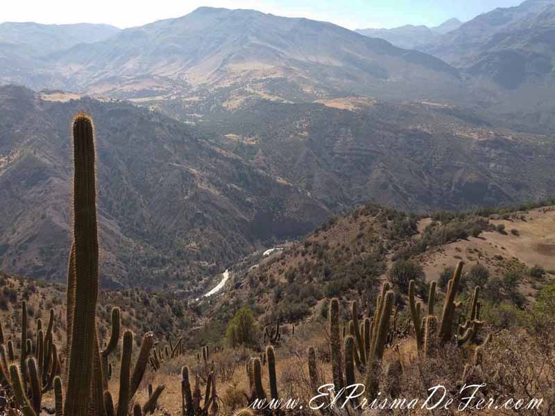 Mirador de Cóndores en el Cajón del Maipo