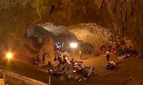 Rescate en Tham Luang