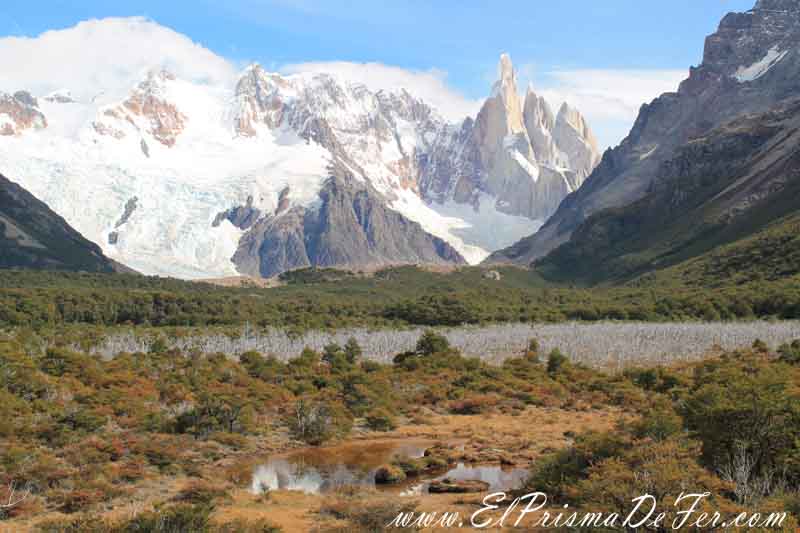 Vistas panorámicas del Cordón de Adela y el Cerro Torre