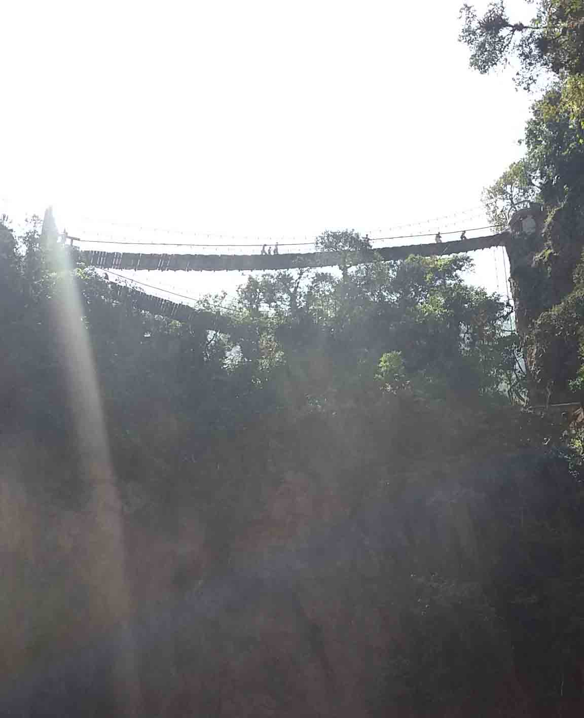 Desde el lado inferior del Pailón del Diablo