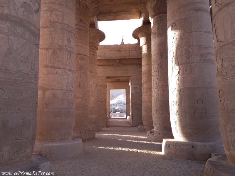 El Templo Ramesseum II vacío cuando llegue a última hora