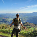 Cruzando los Pirineos el día del Camino de Santiago