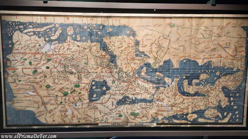 Mapa Mundo elaborado por Al Idrisi