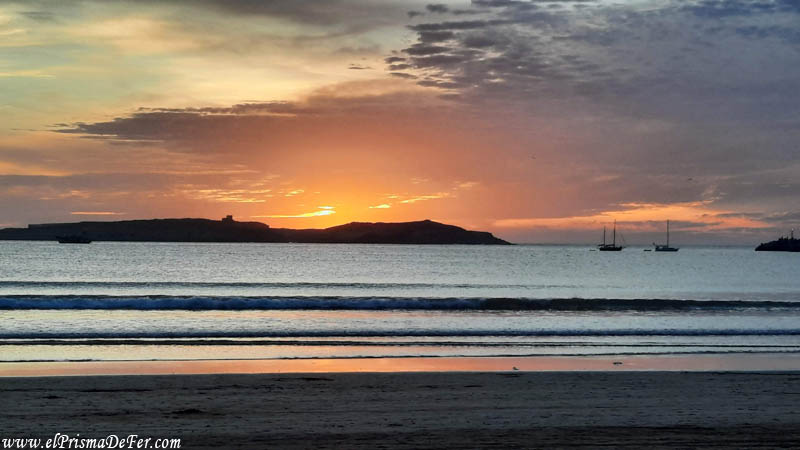 Atardecer en la Playa de Essaouira 
