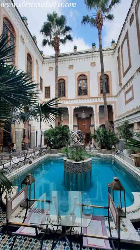 Un riad de alto nivel dentro de la medina de Fez