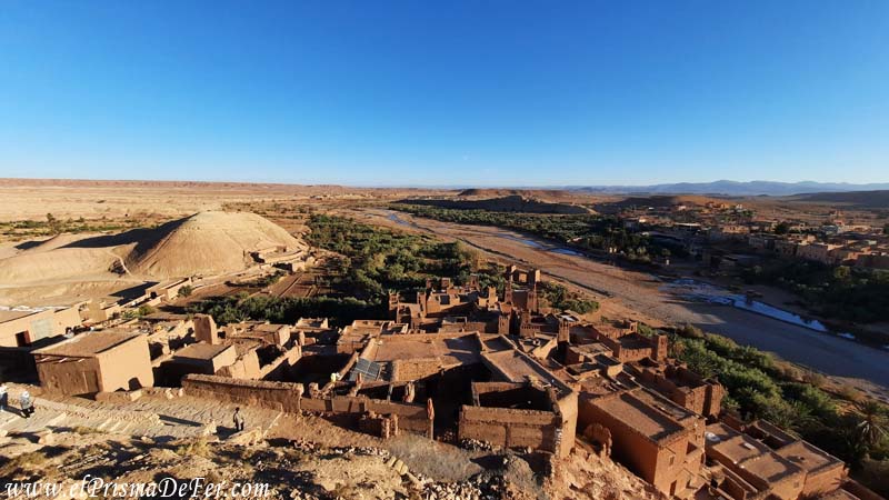 Vistas desde lo alto del Ksar Ait Ben Haddou en Marruecos