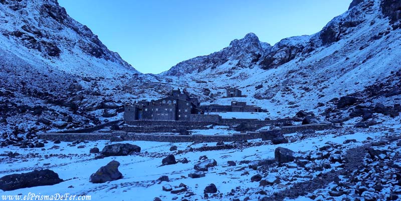 Llegando al Refugio Alpino Frances, Monte Toubkal