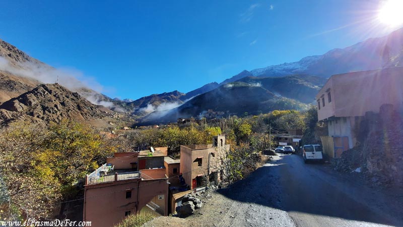 Calles de Imlil, pueblo base para subir el Monte Toubkal