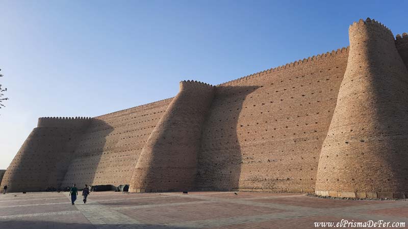 Murallas de la Fortaleza Ark en Bujará