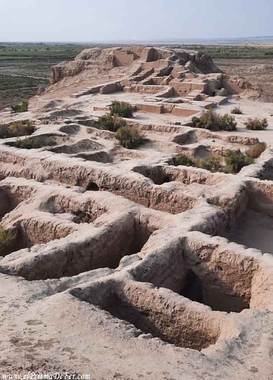 Ruinas de la fortaleza de Toprak Qala cerca de Khiva