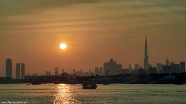 Vista al Atardecer desde el Dubai Festival City Mall