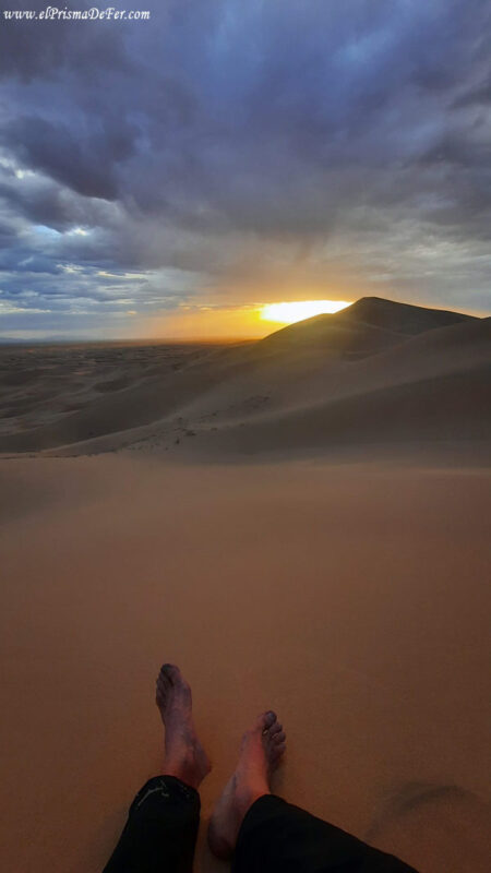 Atardecer desde la cima de Khongoryn Els, la duna mas alta del Gobi
