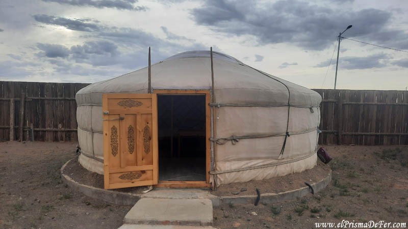 El ger de Chimgee’s Guesthouse, donde pasé la noche en Dalanzadgad