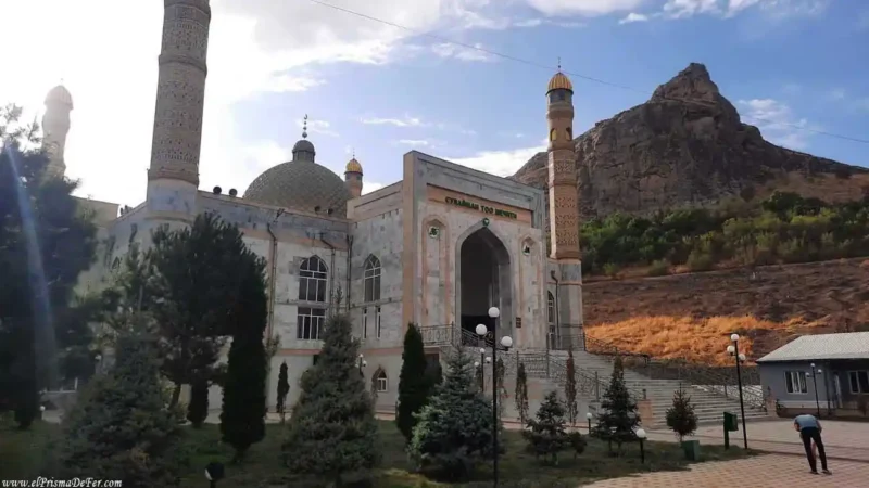 Mezquita de Osh