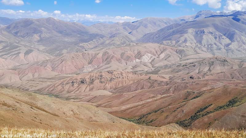 De las mejores vistas en todo el trekking, cruzando el último paso de montaña