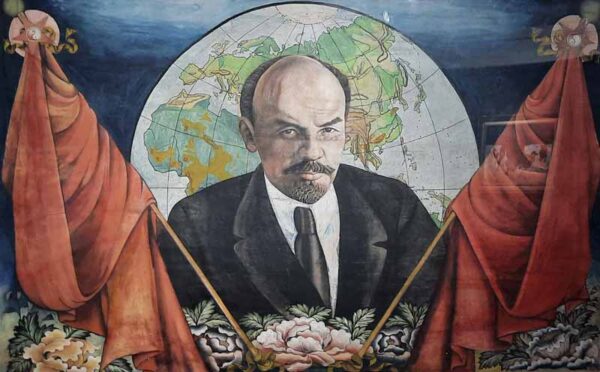 Pintura de Lenin - Museo de Historia en Ulan Bator