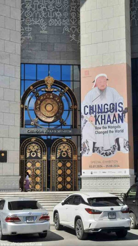 Museo de Gengis Khan en Ulán Bator