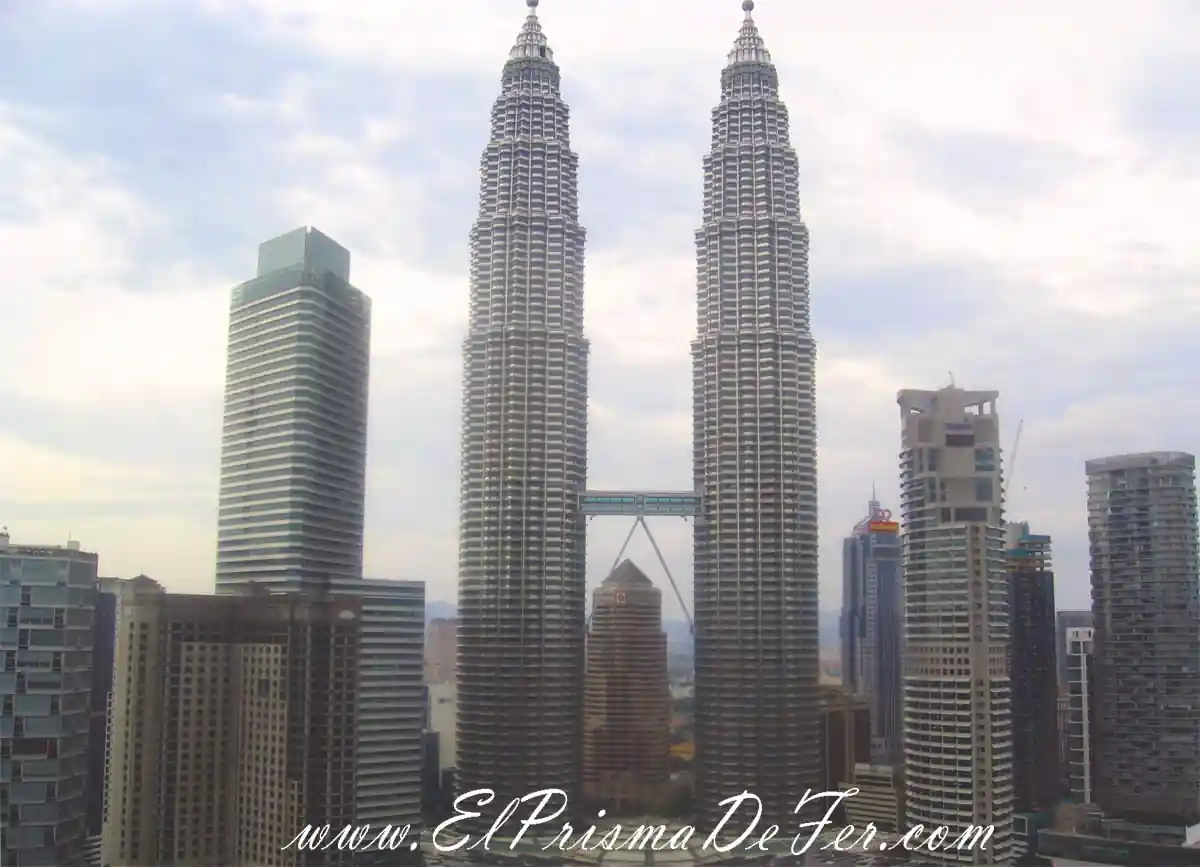 Mirador a las Torres Petronas en Kuala Lumpur - Malasia