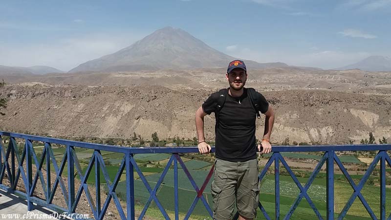 En el mirador a los volcanes de Arequipa