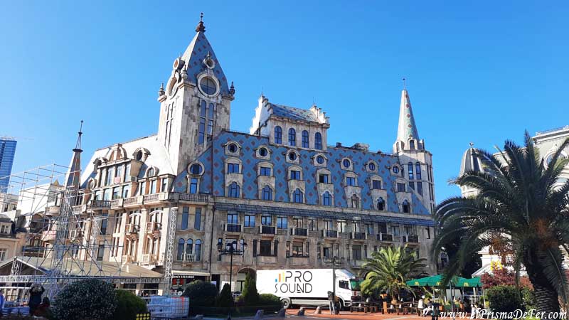 Alrededores de la Plaza Europa - Batumi