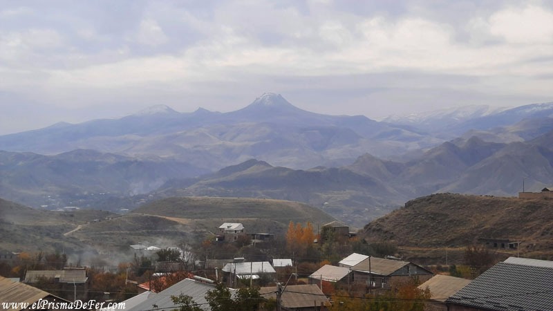 Paisajes del sur de Armenia, camino a Goris