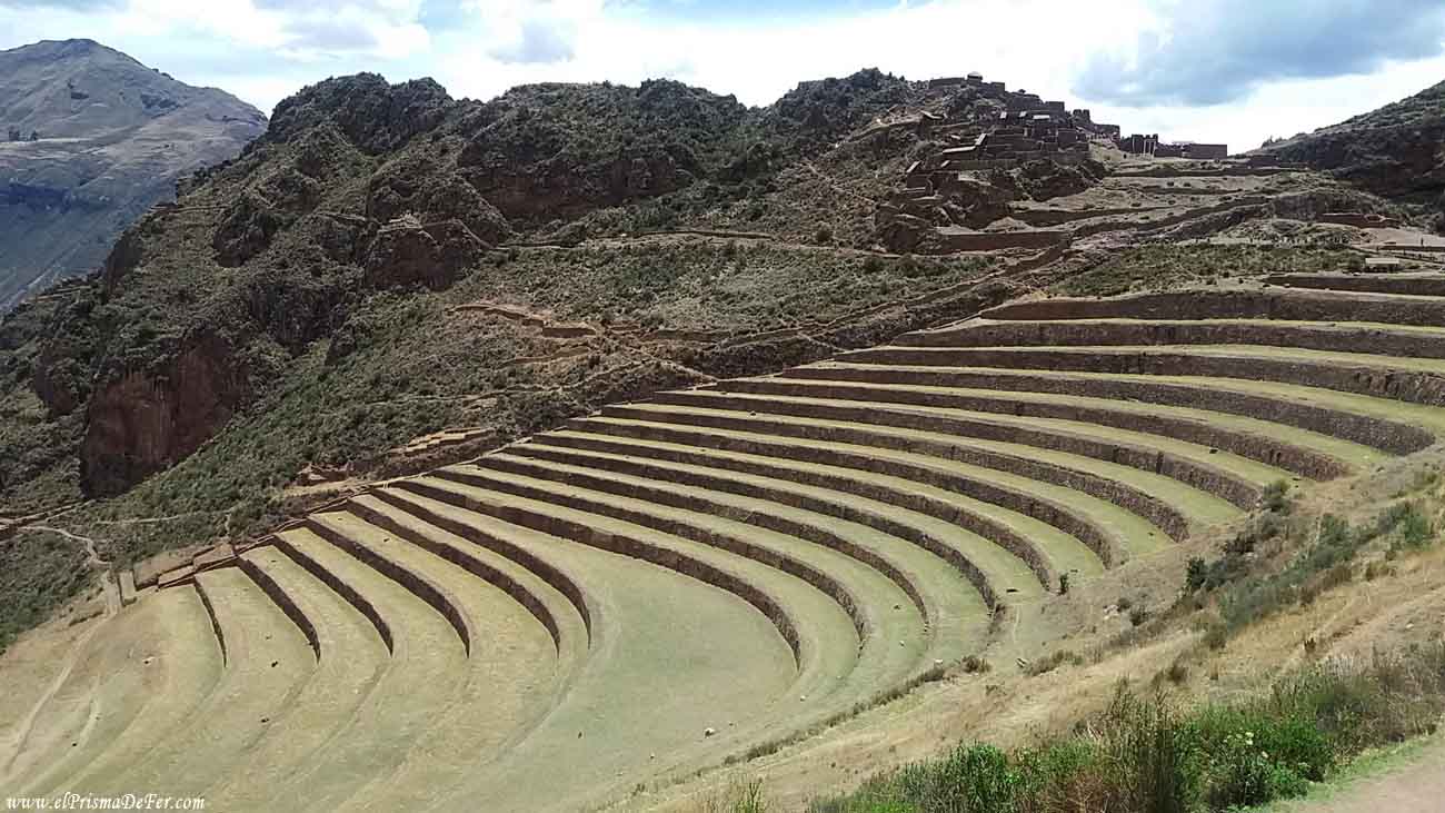 Terrazas en las ruinas de Pisac - Valle Sagrado de los Incas