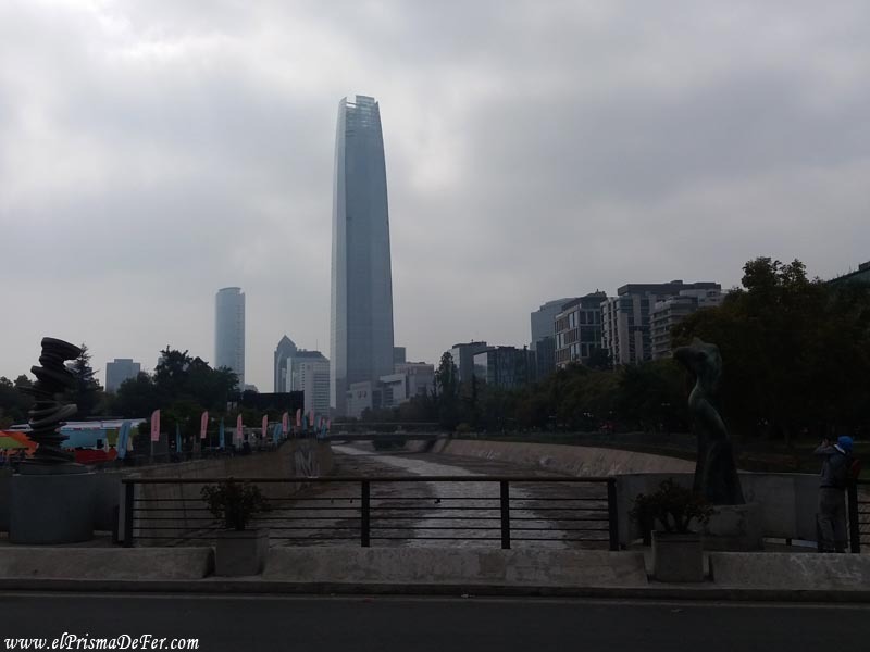 Sky Costanera Center