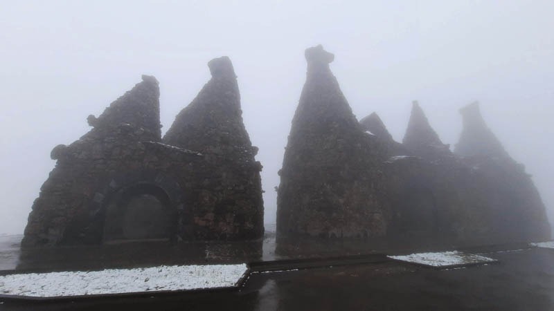 Mal tiempo en el Goris Town Viewpoint, punto culmine del trekking