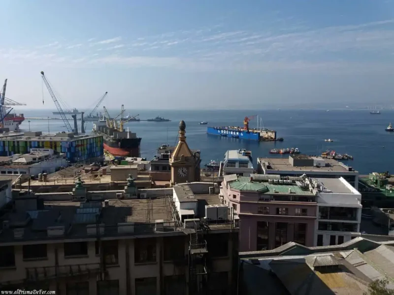 Panorámica del puerto de Valparaíso - Chile