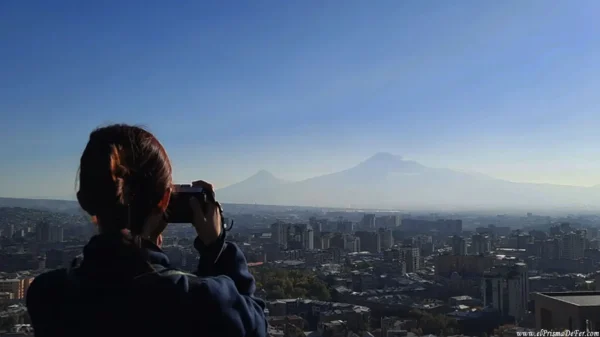 Vista del Monte Ararat desde Ereván - Armenia