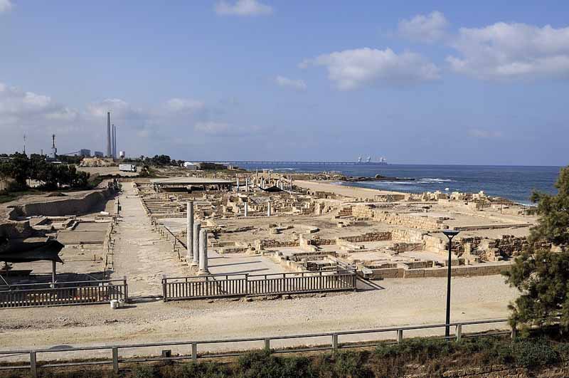 Ruinas de Caesarea. Foto por DerHexer