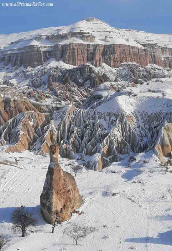 Capadocia nevado en diciembre