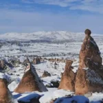 Paisajes de fantasía durante un trekking en Capadocia