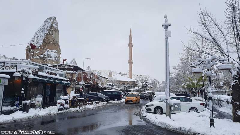 Göreme cubierta de nieve