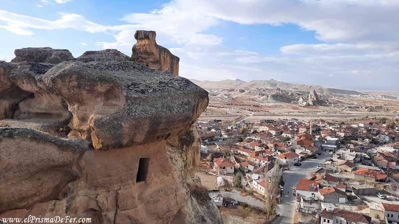 Pueblo de Çavuşin - Capadocia