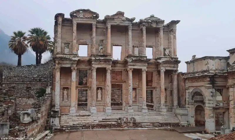 Biblioteca de Celso en Éfeso - Turquía