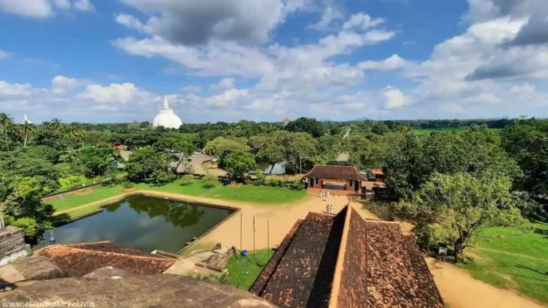 Complejo de Anuradhapura en Sri Lanka