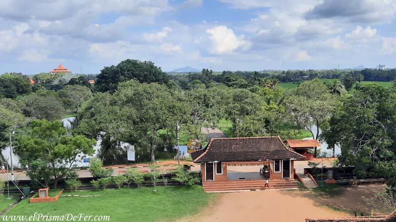 Alrededores de la ciudad de Anuradhapura