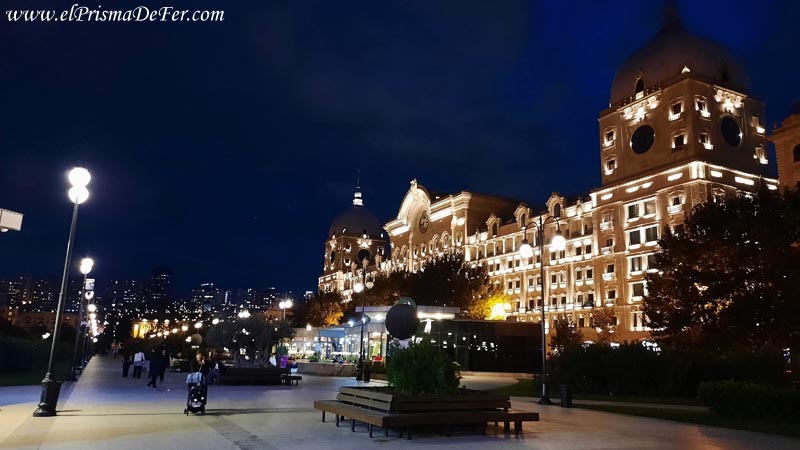 De noche en el Winter Park - Baku