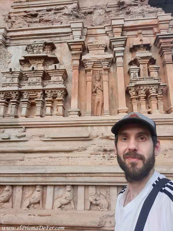 En uno de los templos mas vistosos de Polonnaruwa