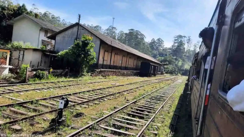 Tren que une Kandy y Ella en Sri Lanka