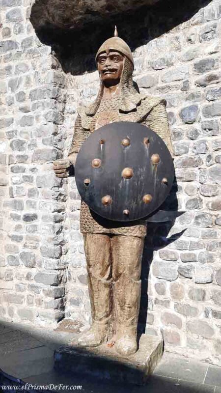 Entrada a la fortaleza de Zaqatala