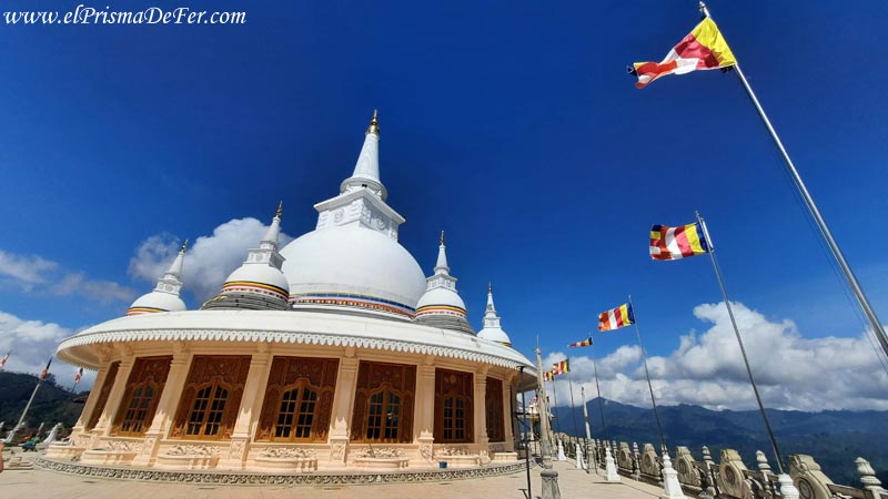 Monasterio Budista, cerca de Ella - Sri Lanka