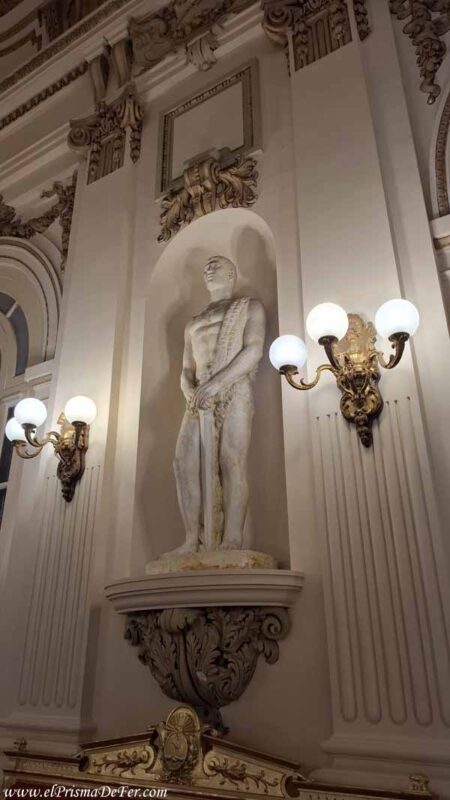 Decoración de una sala dentro del Palacio de Gobierno de San Salvador de Jujuy