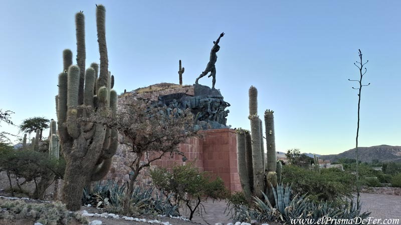 Monumento a los Héroes de la Independencia en Humahuaca
