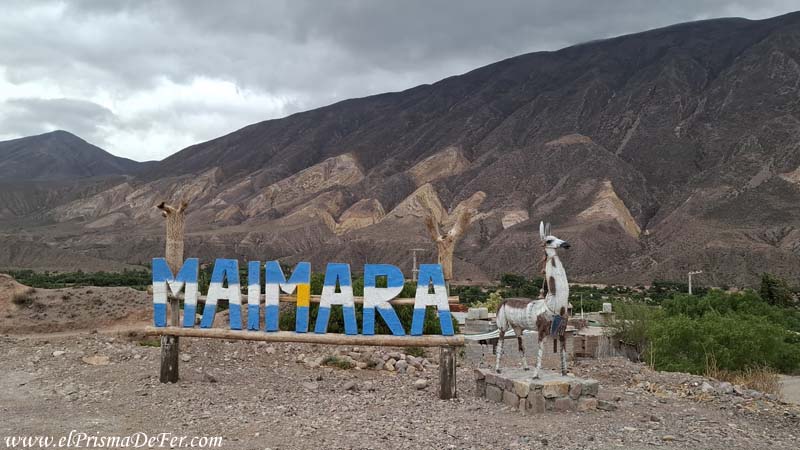 Inicio del Sendero al Puente Natural con el Cartel de Maimara