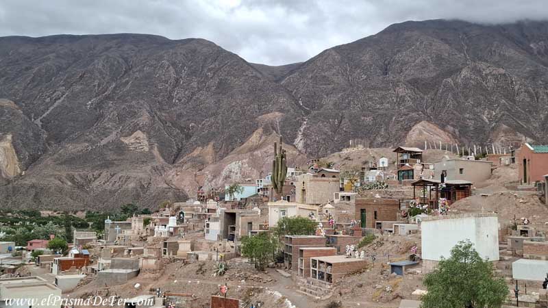 Cementerio de Maimará